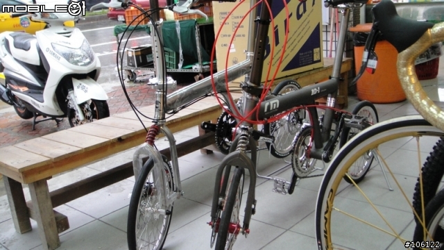2010 Birdy Titanium與2005 BD-1 Titanium新舊碟剎鈦鳥之比較(外觀篇)