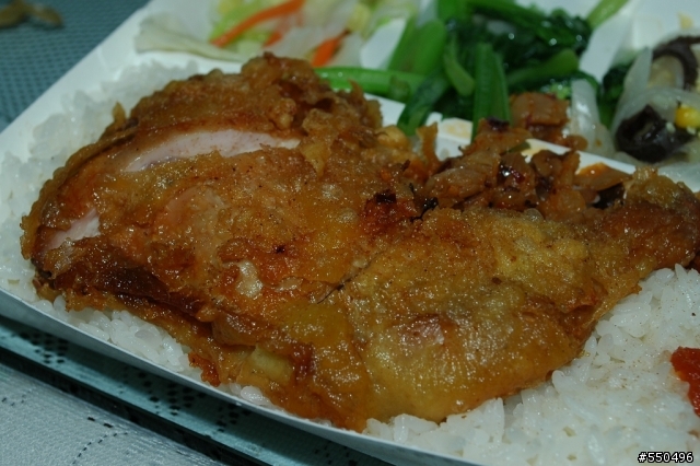 搶救貧窮,便宜便當店-港華廣式燒臘便當