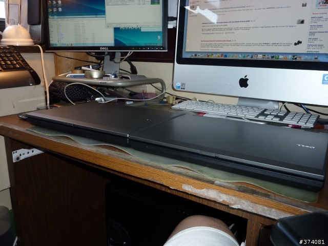 同時開箱的兩台DELL LATITUDE E5410(超爛組裝+品質控制)