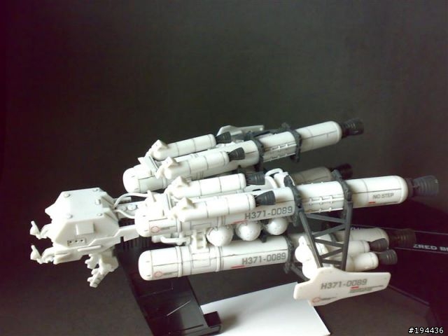 機戰傭兵White Glint素組+墨線+水貼+消光