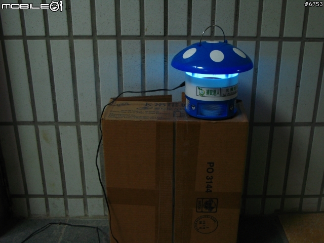 捕蚊達人光觸媒滅蚊器的二代機開箱及40天測試
