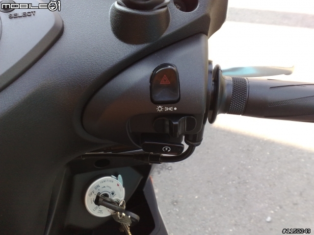 【分享】YAMAHA 2010 白金新勁戰 慢了一個星期的開箱!!