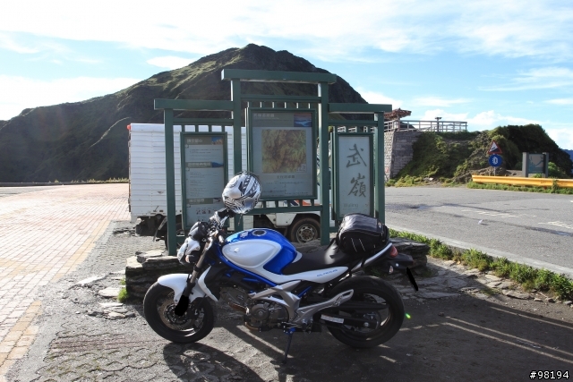 Suzuki SFV650 合歡山訓車行