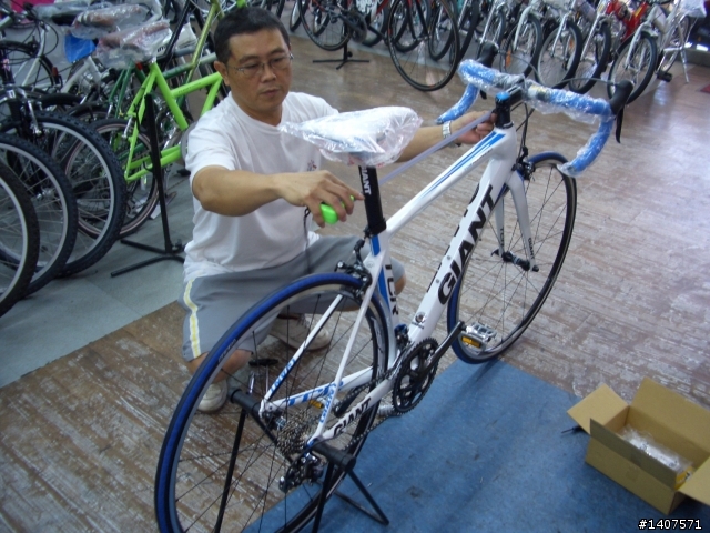 終於擁有一部真正屬於自己的公路車AD3