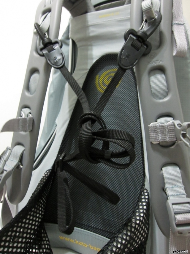 KATA UL-222 超輕量雙肩後背包 開袋分享