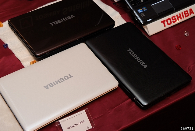 《 熊寶貝 》TOSHIBA 新機上市記者會 (隨寫)