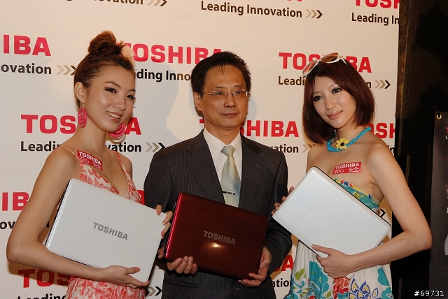 《 熊寶貝 》TOSHIBA 新機上市記者會 (隨寫)