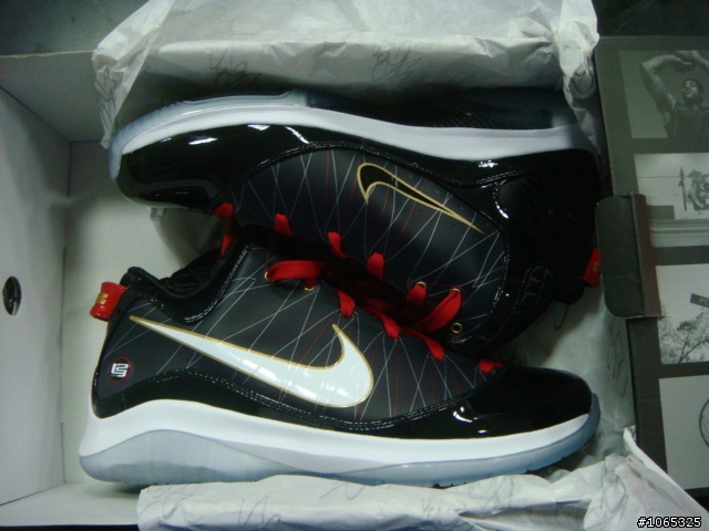 (開箱文)LeBron VII P.S 季後賽版