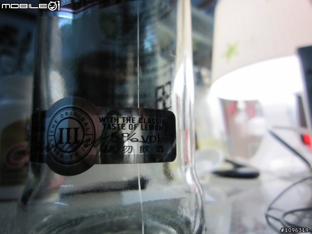 【歡樂分享】Barbie開箱~CANON IXUS 210 IS。(內有玩偶不喜勿入)