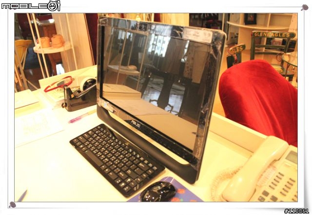 最佳店頭機 - EeeTOP 二代 ET2010PNT