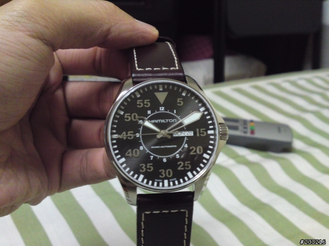 人生第一支機械錶 HAMILTON KHAKI PILOT (漢米爾頓) 開箱!!!