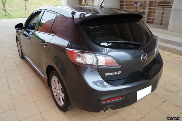 (開箱文) ALL NEW MAZDA 3 2.0 5D---鐵灰--圖多
