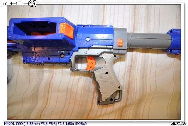 家裡的小小戰爭--NERF空氣泡棉槍--新增間諜小手槍