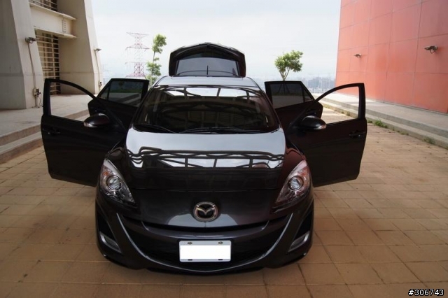 (開箱文) ALL NEW MAZDA 3 2.0 5D---鐵灰--圖多