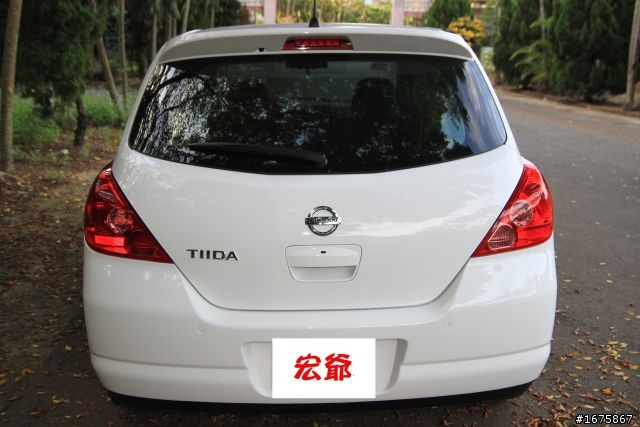Tiida 5D L 白色 開箱文 圖多