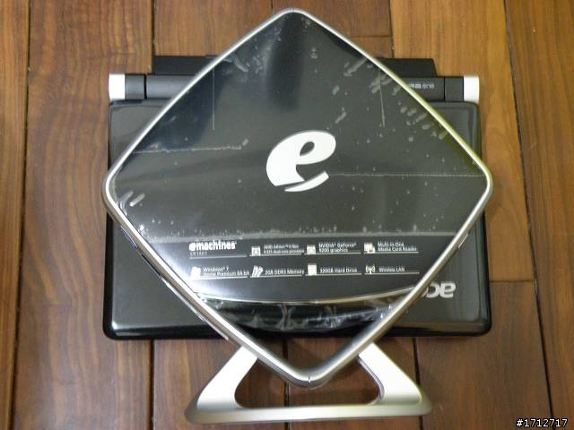 Acer eMachines ER1401 1公升Win7迷你電腦 (開箱文)