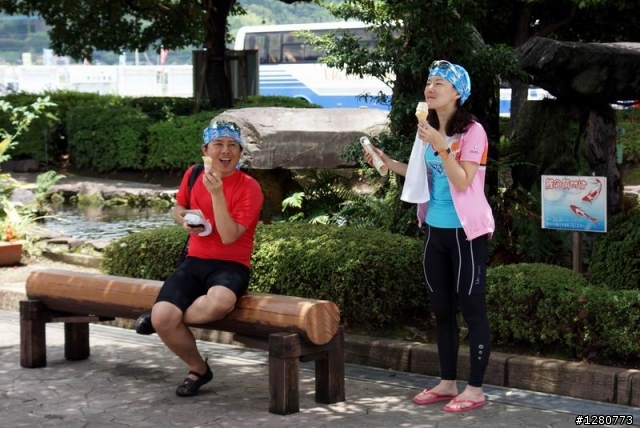 我的第一次.日本宫崎單車行,美女主播陪騎,讚啦!