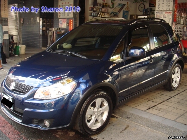 Suzuki SX4開箱文(新增10&11月保養,遊記之報導)