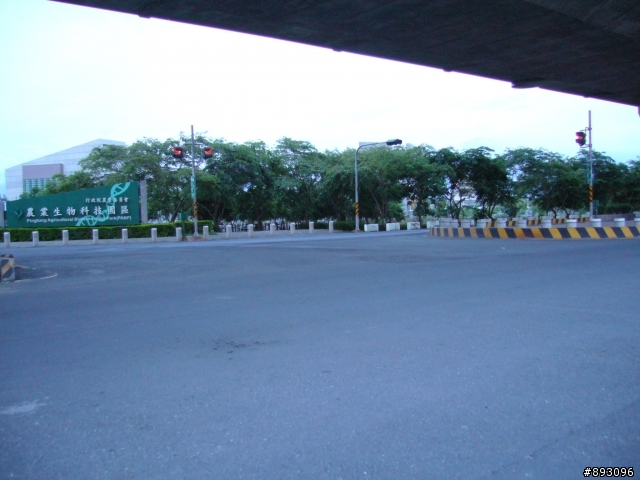 0724摔車,超痛。<補上摔車現場照片,請其他車友路過時小心>