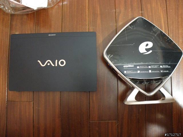 Acer eMachines ER1401 1公升Win7迷你電腦 (開箱文)