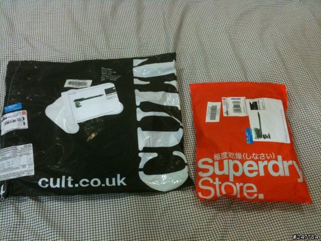 Superdry 揪感心a~