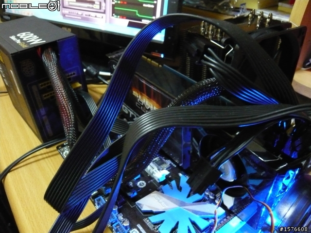 平價金牌登場!! CoolerMaster Silent Pro Gold 600w