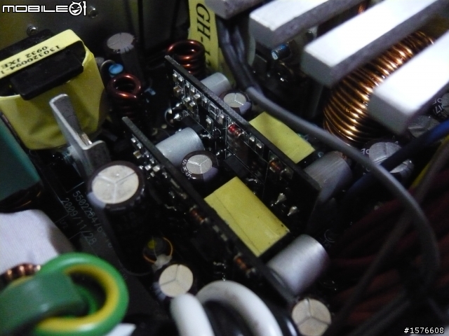 平價金牌登場!! CoolerMaster Silent Pro Gold 600w