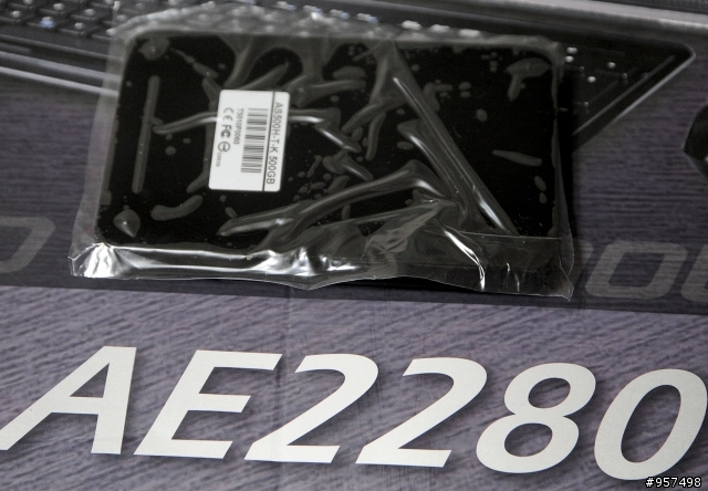 讓你的筆電輕鬆使用usb3.0,usb3.0轉卡與wyvo Tartan系列 usb3.0 500G富基電通隨身硬碟
