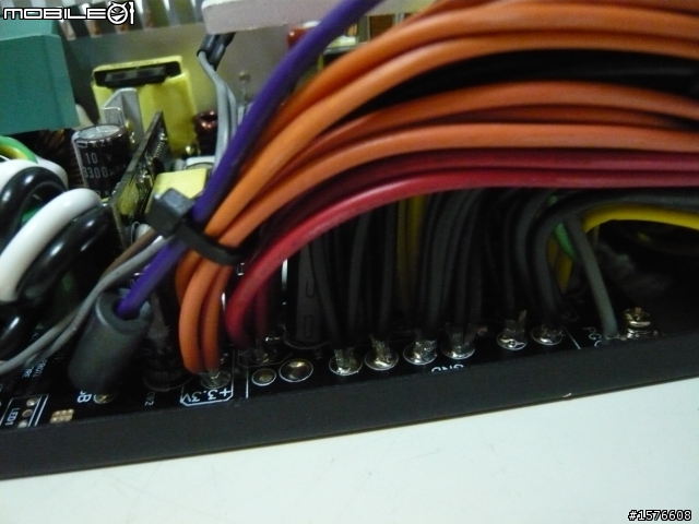 平價金牌登場!! CoolerMaster Silent Pro Gold 600w