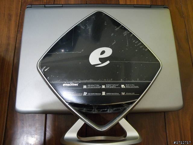 Acer eMachines ER1401 1公升Win7迷你電腦 (開箱文)