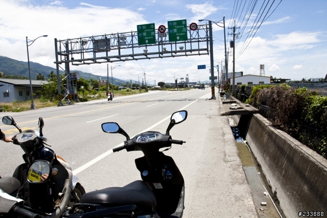 台灣東南部。三天兩夜之不趕路旅程