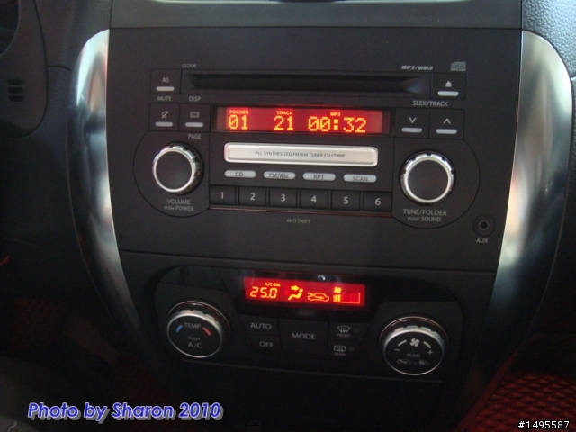 Suzuki SX4開箱文(新增10&11月保養,遊記之報導)