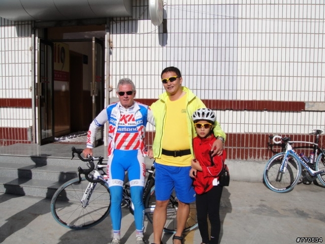 我9歲! 我也能快樂的騎單車 4 天環青海湖