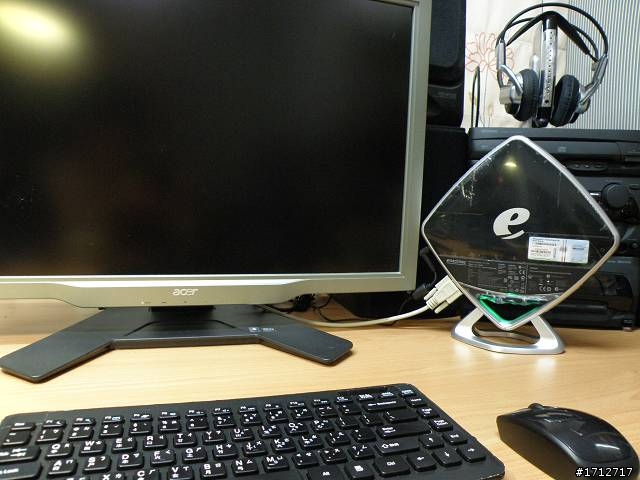 Acer eMachines ER1401 1公升Win7迷你電腦 (開箱文)