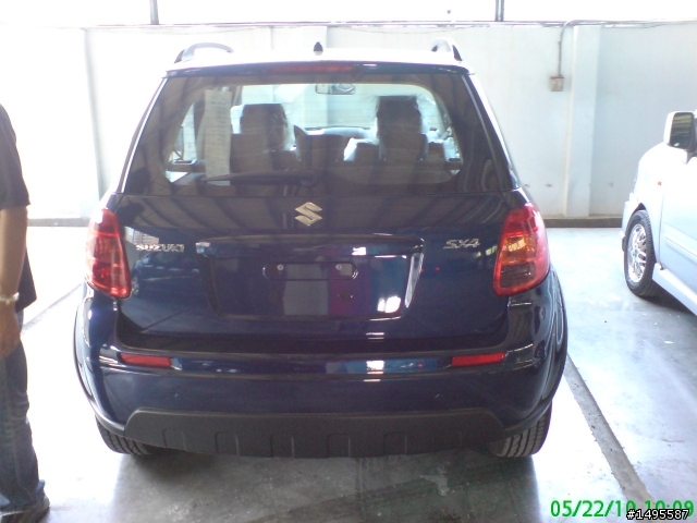 Suzuki SX4開箱文(新增10&11月保養,遊記之報導)