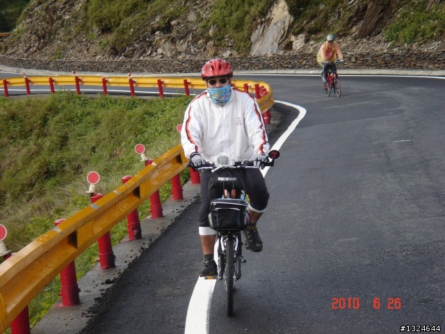 雨中決戰公路之巔-瘋馬武嶺九死一生