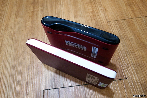 HITACHI X500外接硬碟開箱