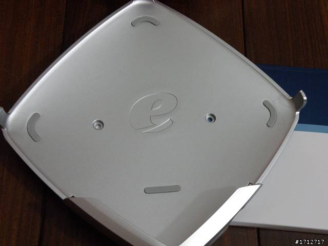 Acer eMachines ER1401 1公升Win7迷你電腦 (開箱文)