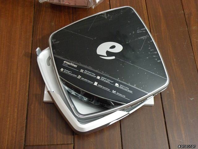 Acer eMachines ER1401 1公升Win7迷你電腦 (開箱文)