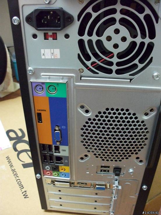 傳說中的AMD六核品牌機來了-Acer Aspire M3300-6