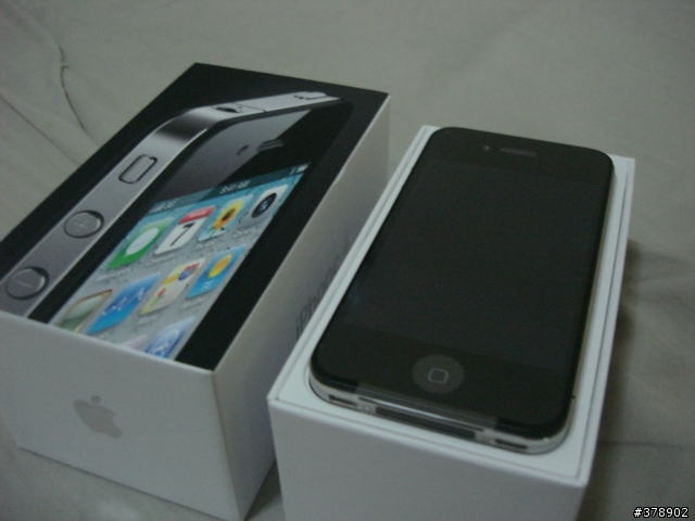 遠從澳洲來的iphone 4到手開箱囉+敗家成果分享