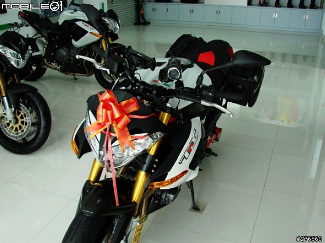 中國Benelli 899s 百年紀念車 紅白車款 編號000001 台灣第一人 入手全記錄8/7