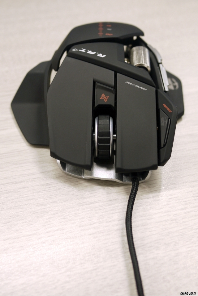 再分享剛入手的R.A.T. 7