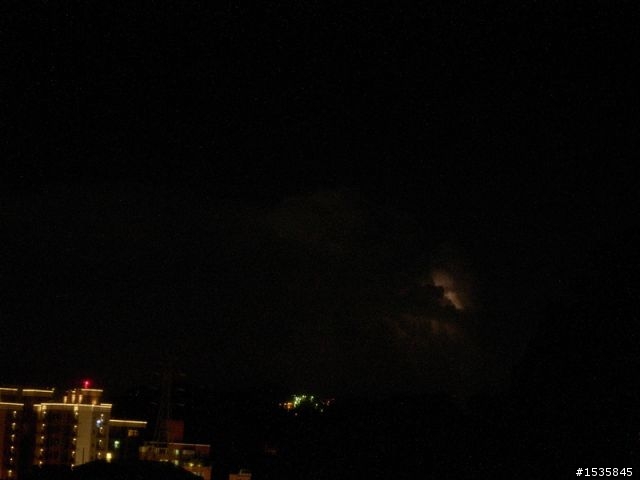 8月24日(中元節)晚上的星空異象,請問有達人可以為我解惑一下嗎?