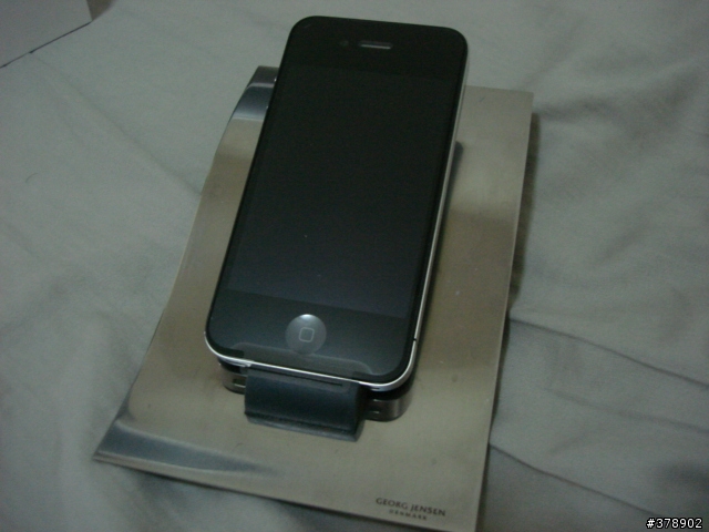 遠從澳洲來的iphone 4到手開箱囉+敗家成果分享