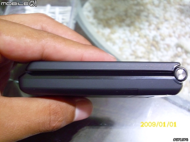 別再為父親節禮物煩惱了~不專業的開箱~美型老人機Lenovo A589