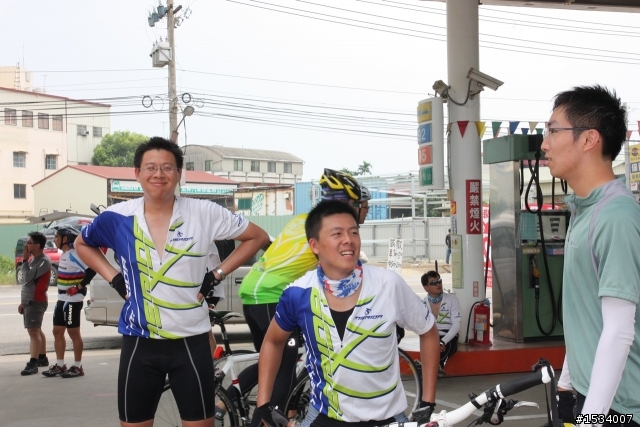 環台中100k終點前檢錄站之凱西亂亂拍(圖多)
