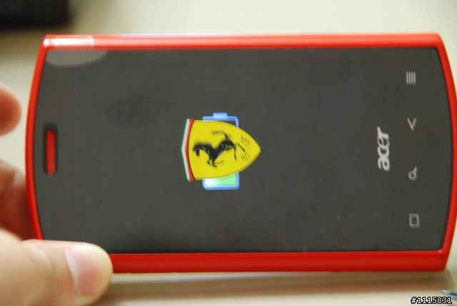 女生可以配帥手機嗎? ACER Liquid E Ferrari 開箱