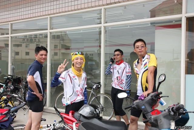 環台中100k終點前檢錄站之凱西亂亂拍(圖多)