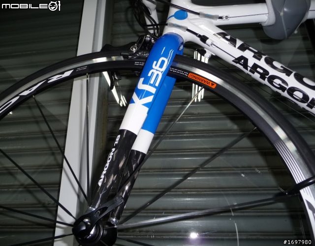 開箱文-ARGON18 KRYPTON公路車白/藍色